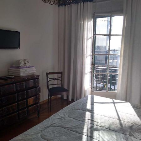 Appartamento Corrientes Y Uruguay Buenos Aires Esterno foto
