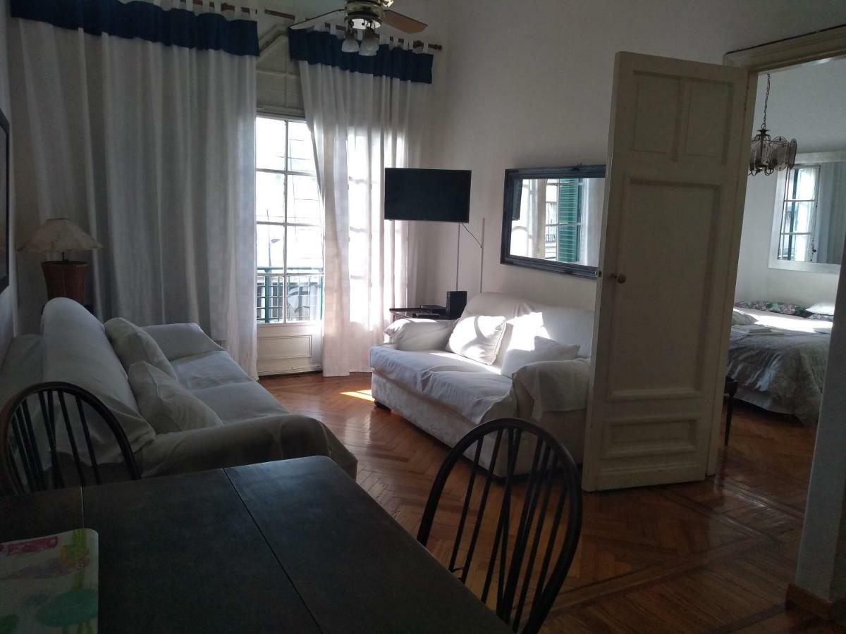 Appartamento Corrientes Y Uruguay Buenos Aires Esterno foto