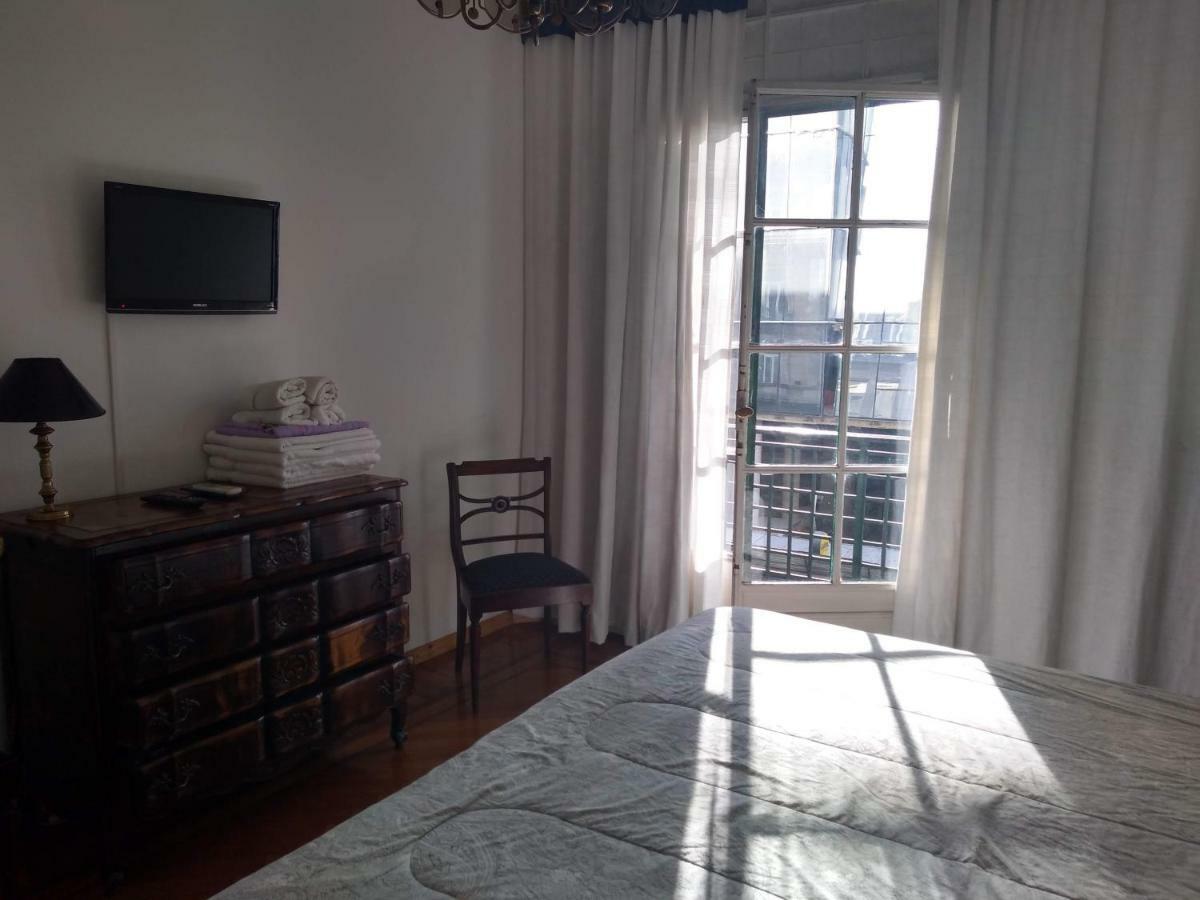 Appartamento Corrientes Y Uruguay Buenos Aires Esterno foto